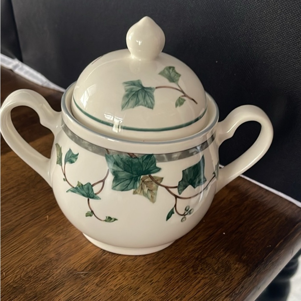 Noritake Cream and Green Sugar Bowl